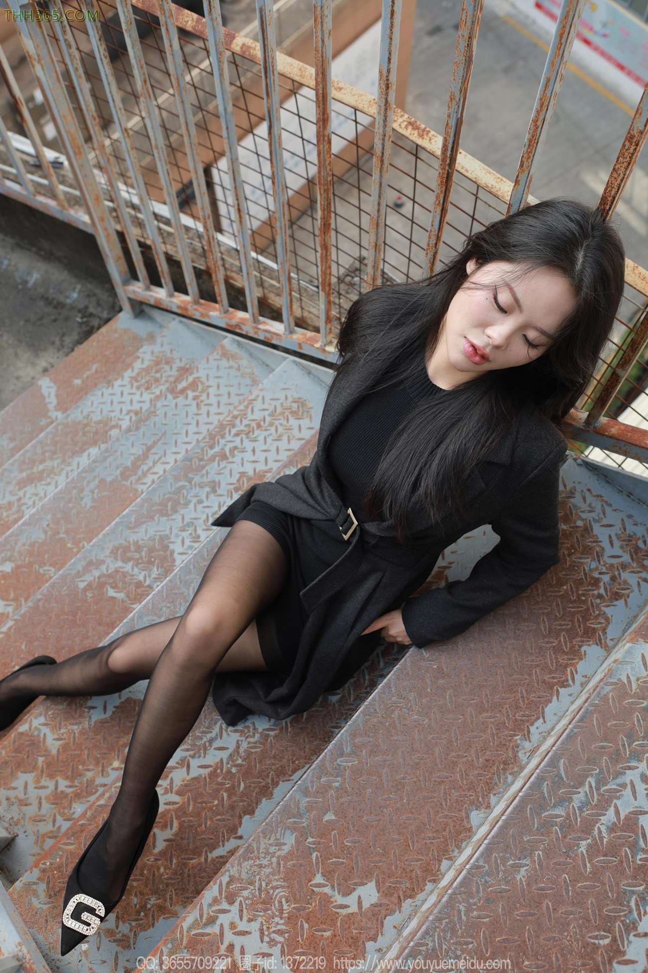 图片[31]-[IESS异思趣向] 2025.01.02 丝享家1940：兔兔《黑丝女人》[87P] – 速更版-美库