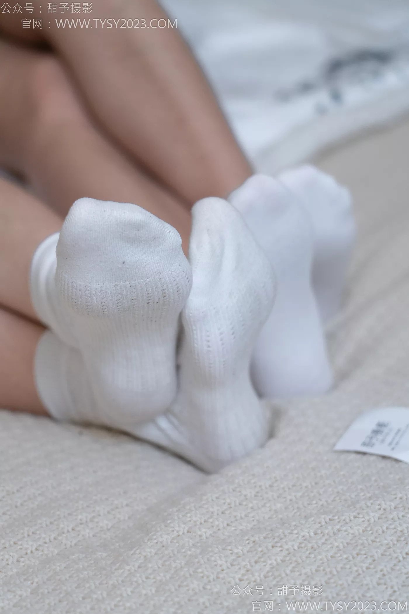 图片[64]-甜予摄影 NO.117 闺蜜-皮鞋、板鞋、双白棉袜、双裸足[141P] – 速更版-美库
