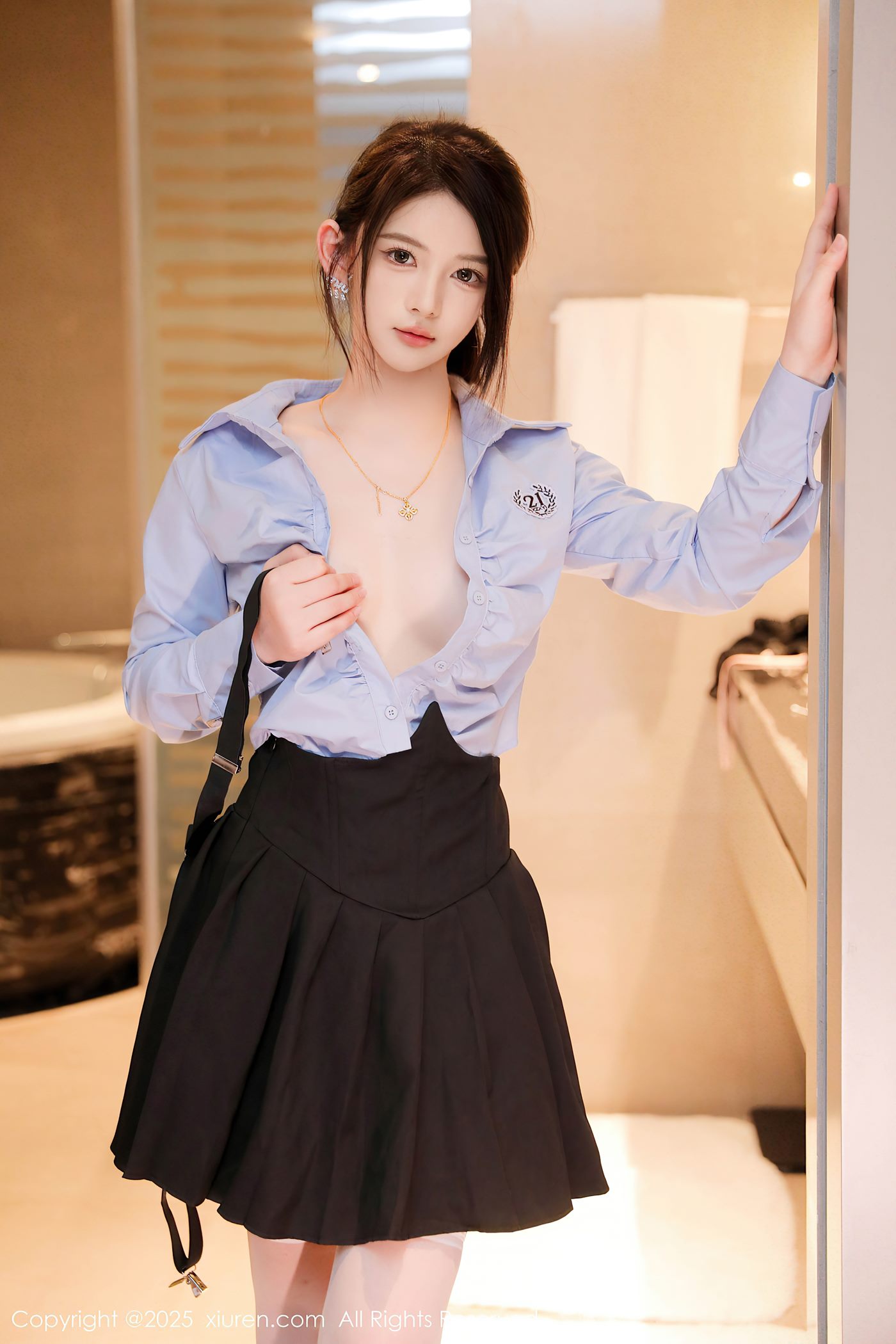 图片[14]-[Xiuren秀人网]2025.01.25 NO.9819 爱酱里[15+1P] – 速更版-美库