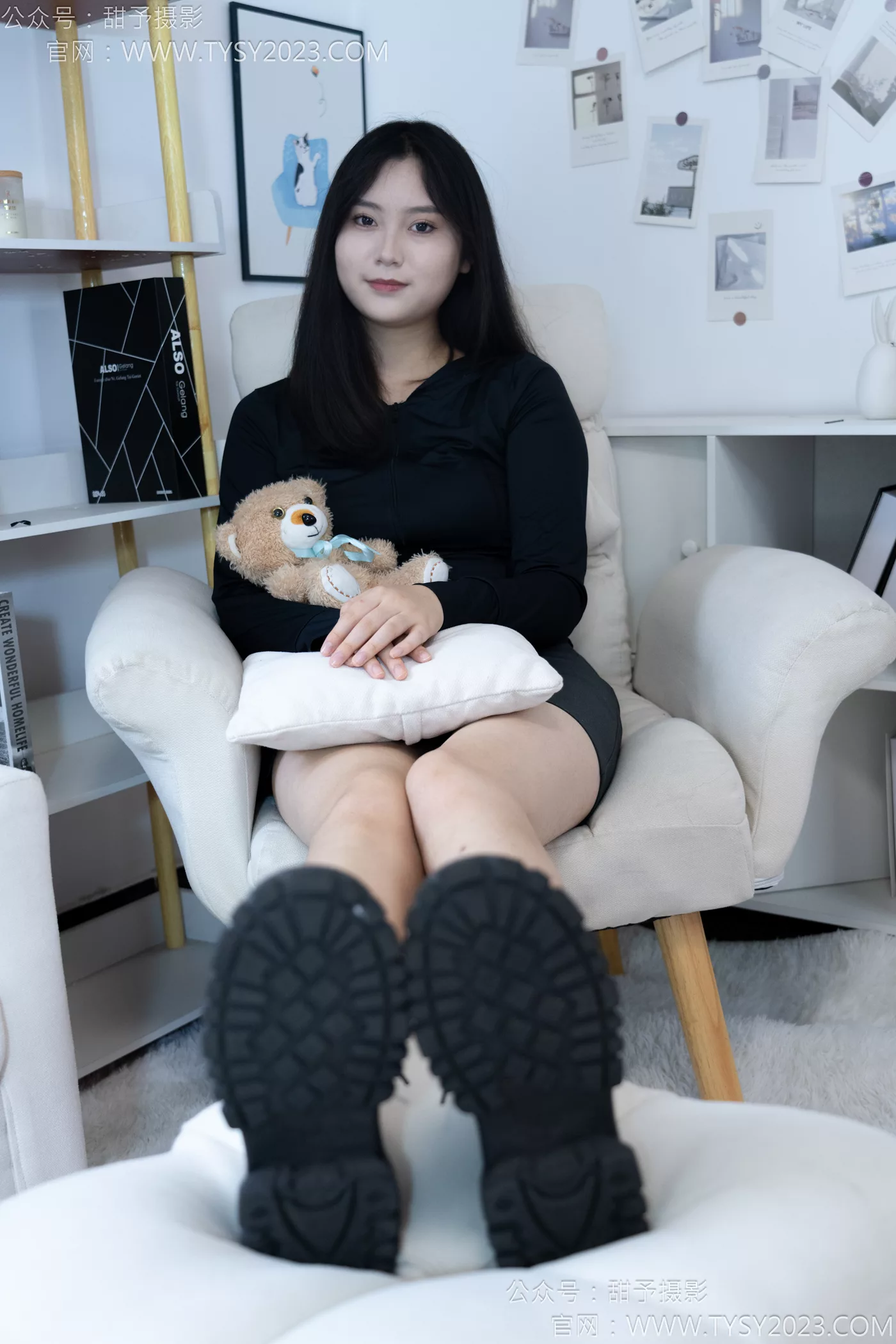 图片[21]-甜予摄影 NO.118 土豆-皮鞋、白棉袜、裸足[121P] – 速更版-美库