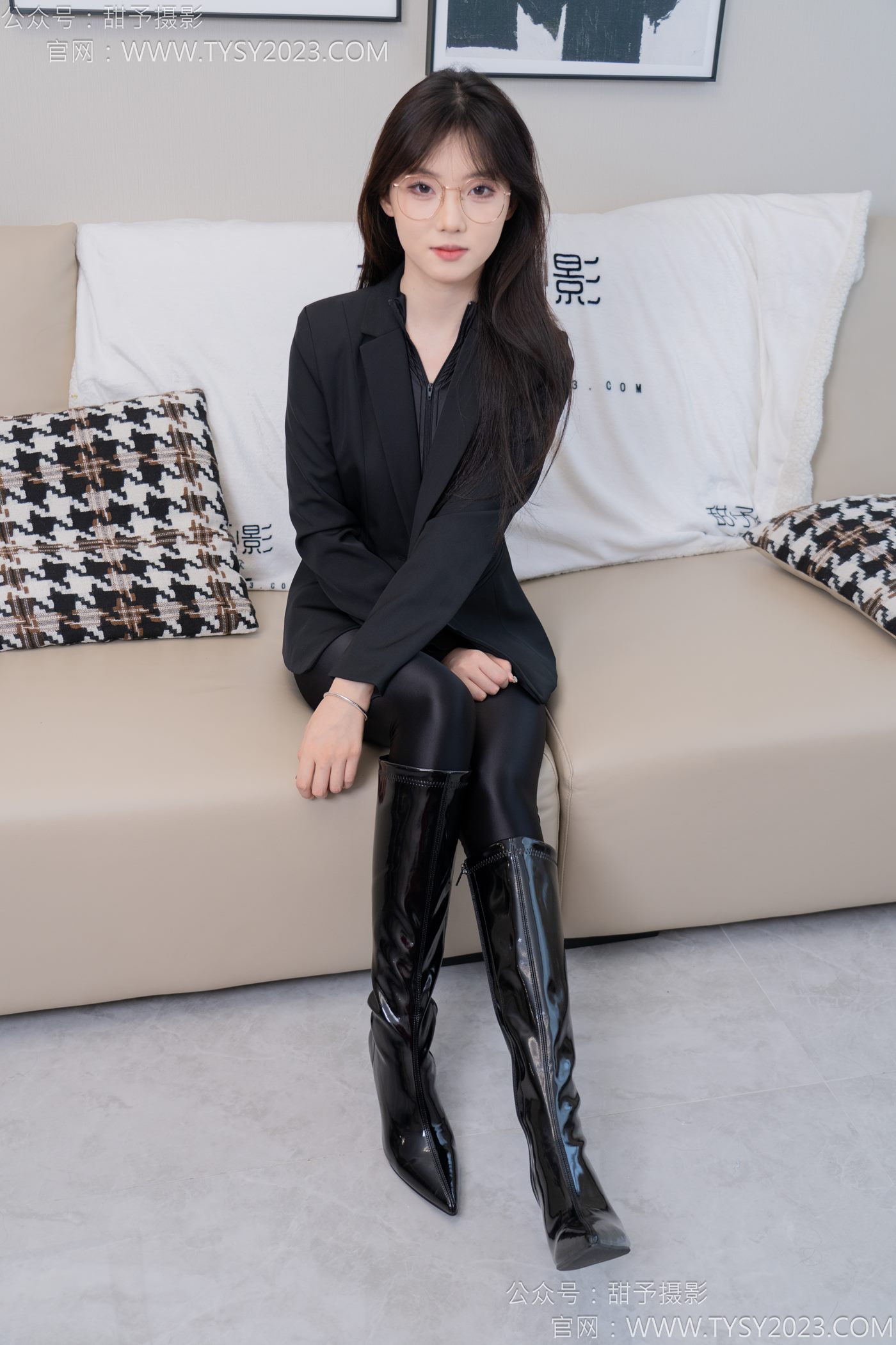图片[17]-甜予摄影完整版-119期：璇璇-长靴、黑丝（脚尖加固）[127P] – 速更版-美库