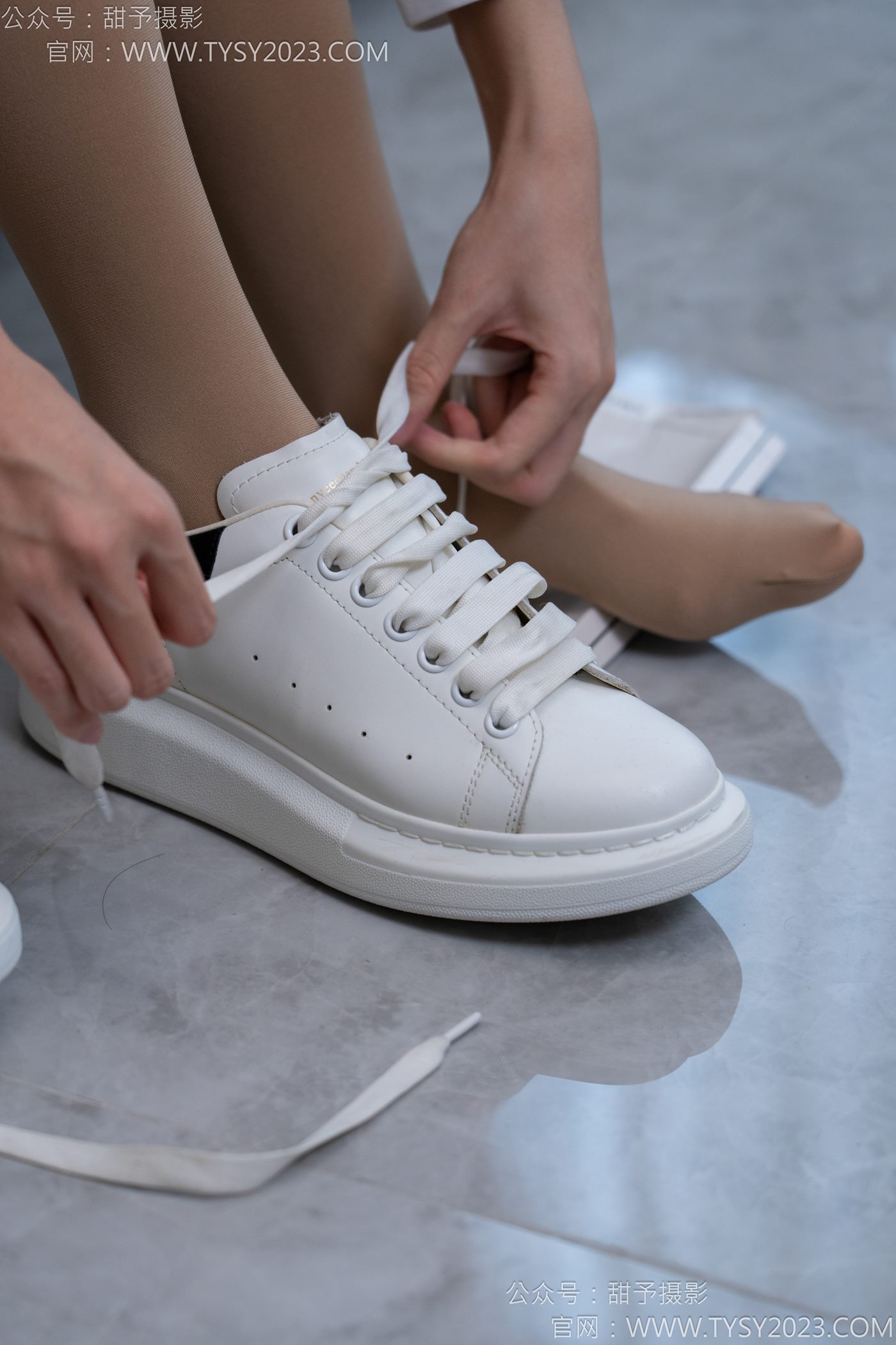 图片[15]-甜予摄影完整版-120期：思思-板鞋、高跟鞋，厚肉丝 [132P] – 速更版-美库