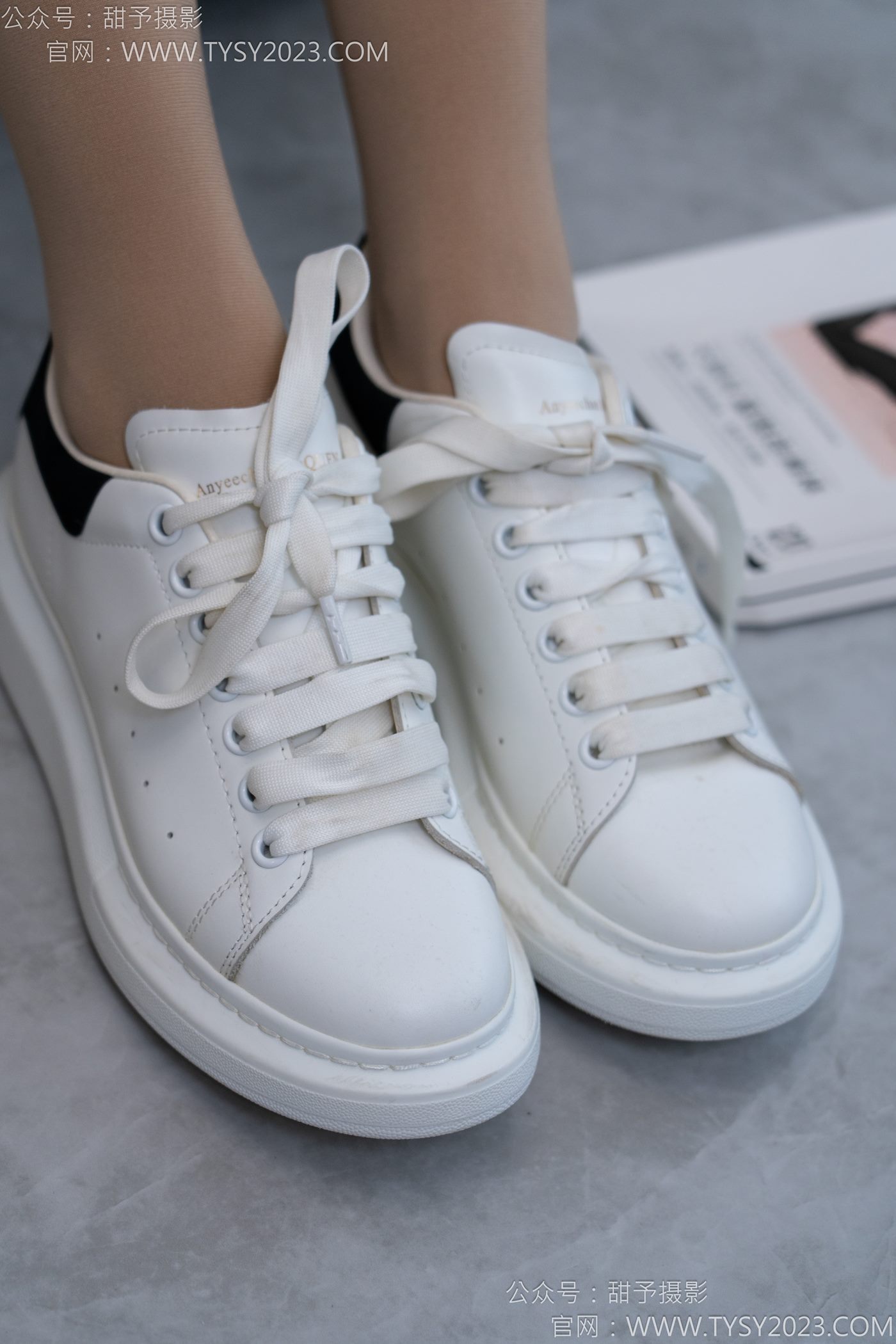 图片[22]-甜予摄影完整版-120期：思思-板鞋、高跟鞋，厚肉丝 [132P] – 速更版-美库