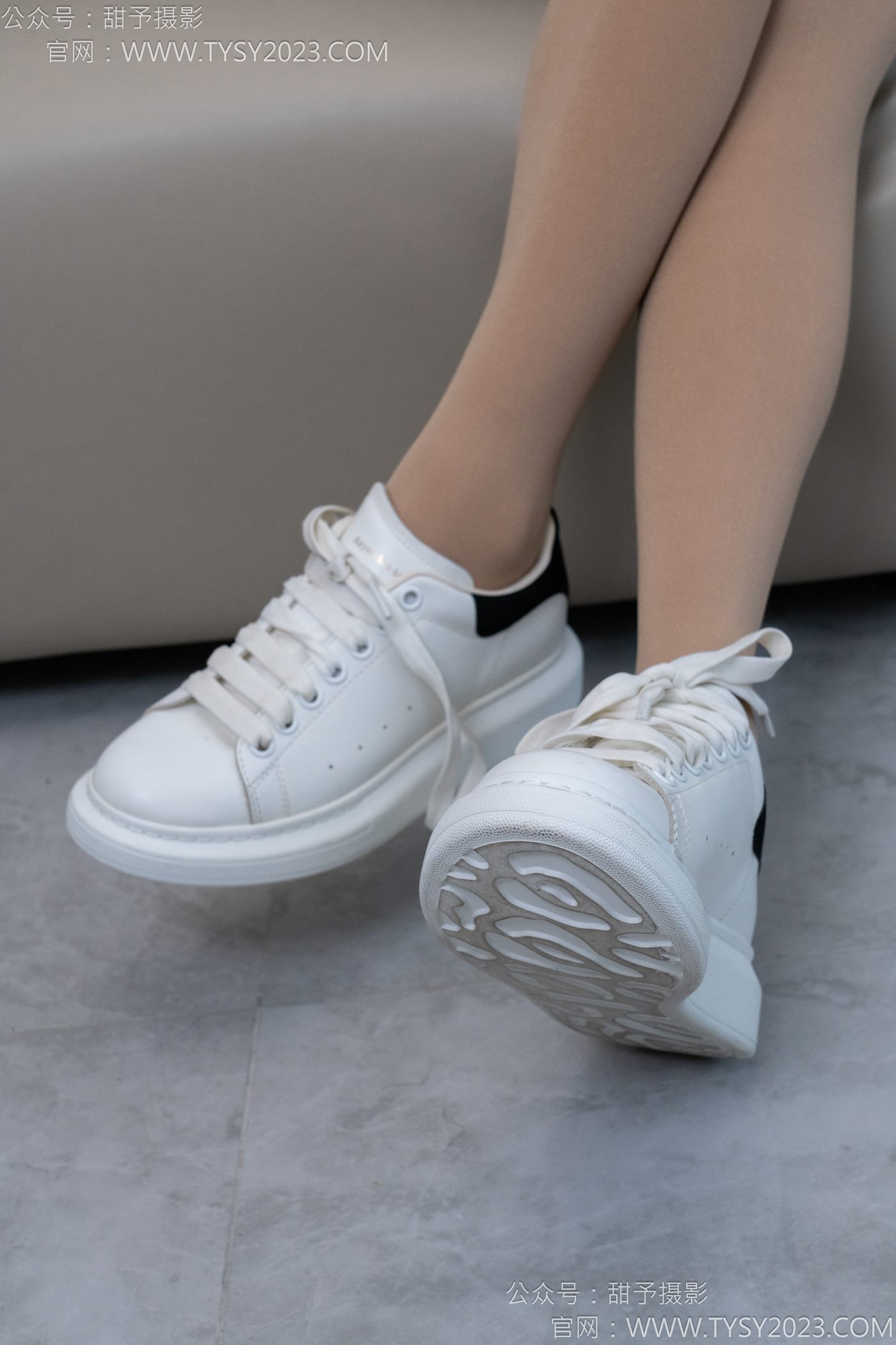 图片[33]-甜予摄影完整版-120期：思思-板鞋、高跟鞋，厚肉丝 [132P] – 速更版-美库