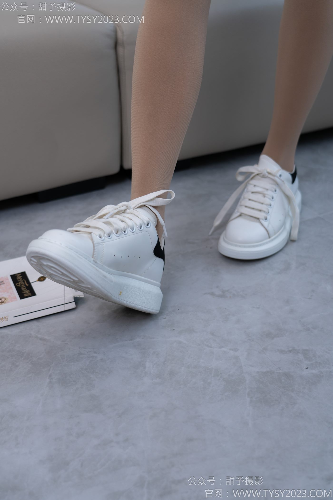 图片[42]-甜予摄影完整版-120期：思思-板鞋、高跟鞋，厚肉丝 [132P] – 速更版-美库