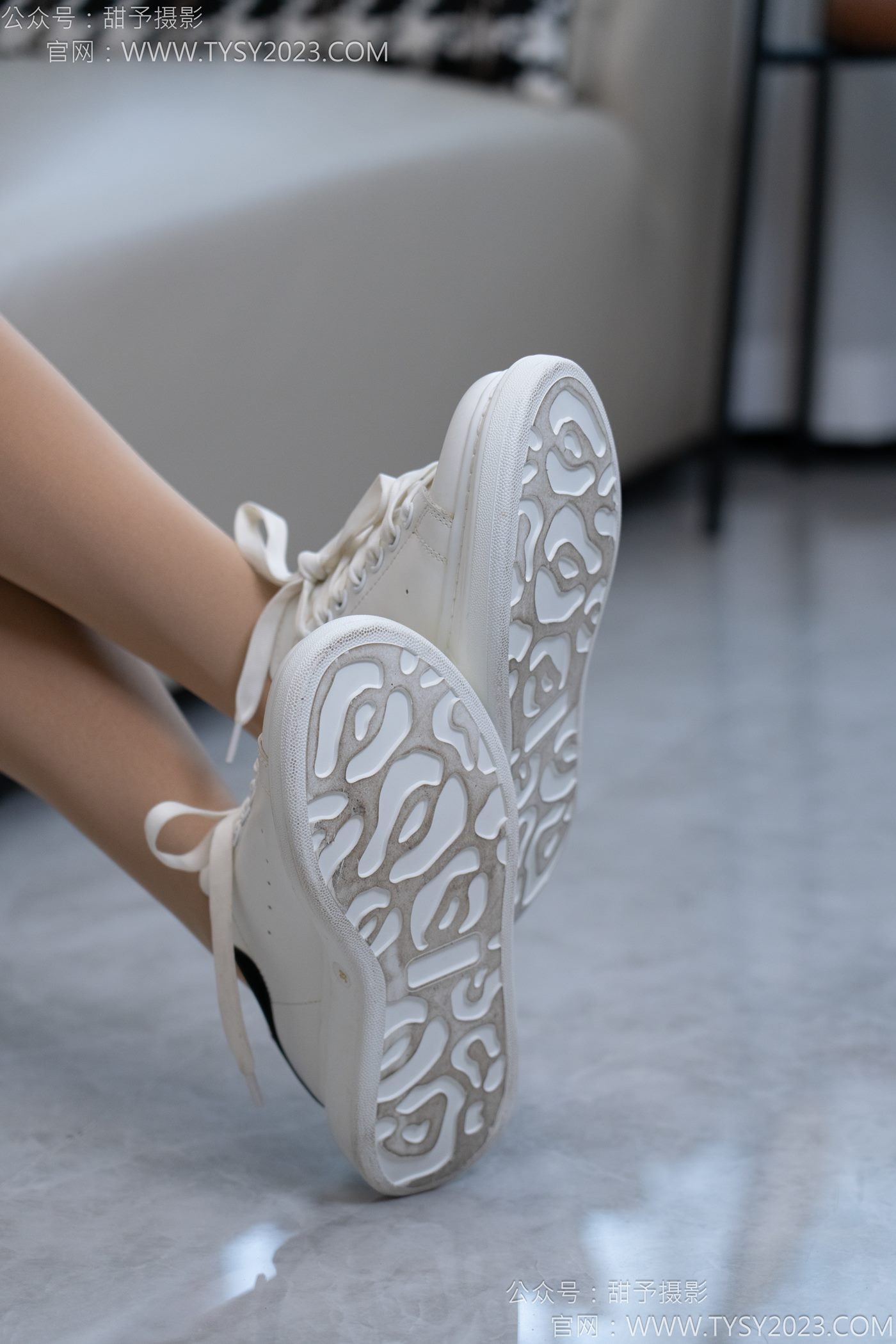 图片[57]-甜予摄影完整版-120期：思思-板鞋、高跟鞋，厚肉丝 [132P] – 速更版-美库