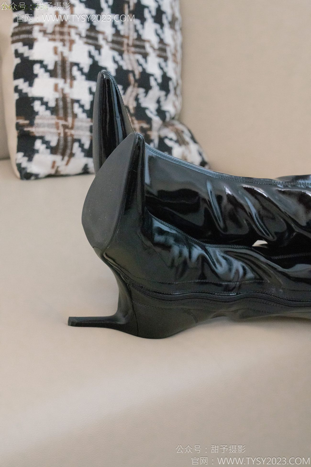 图片[68]-甜予摄影完整版-119期：璇璇-长靴、黑丝（脚尖加固）[127P] – 速更版-美库