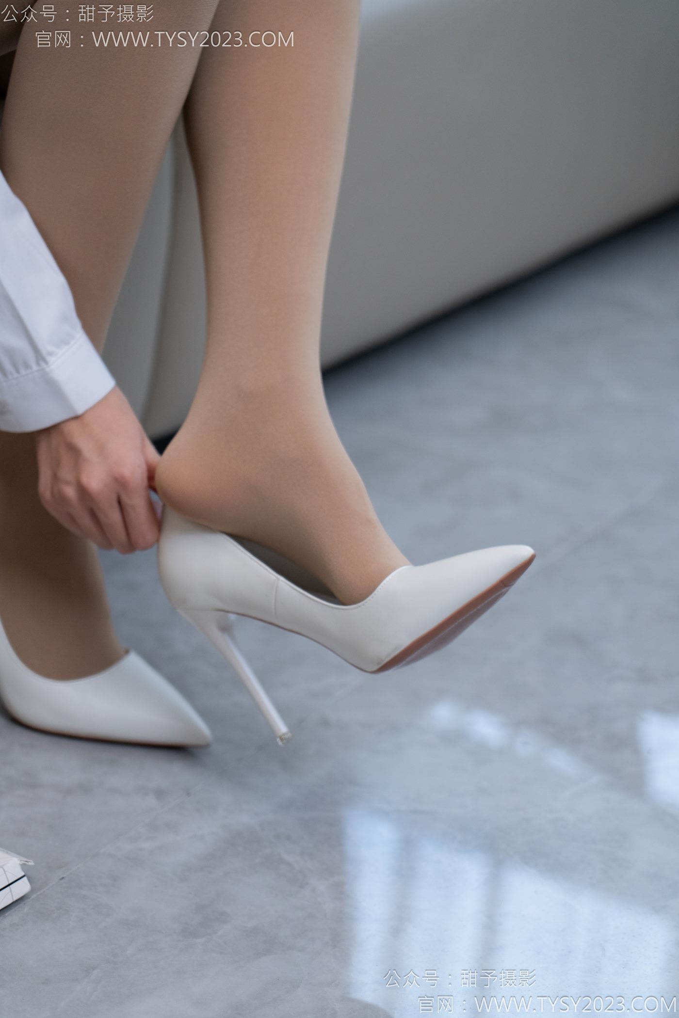 图片[78]-甜予摄影完整版-120期：思思-板鞋、高跟鞋，厚肉丝 [132P] – 速更版-美库
