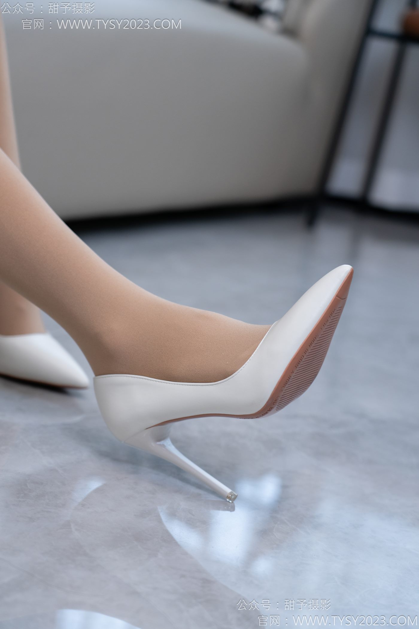 图片[86]-甜予摄影完整版-120期：思思-板鞋、高跟鞋，厚肉丝 [132P] – 速更版-美库