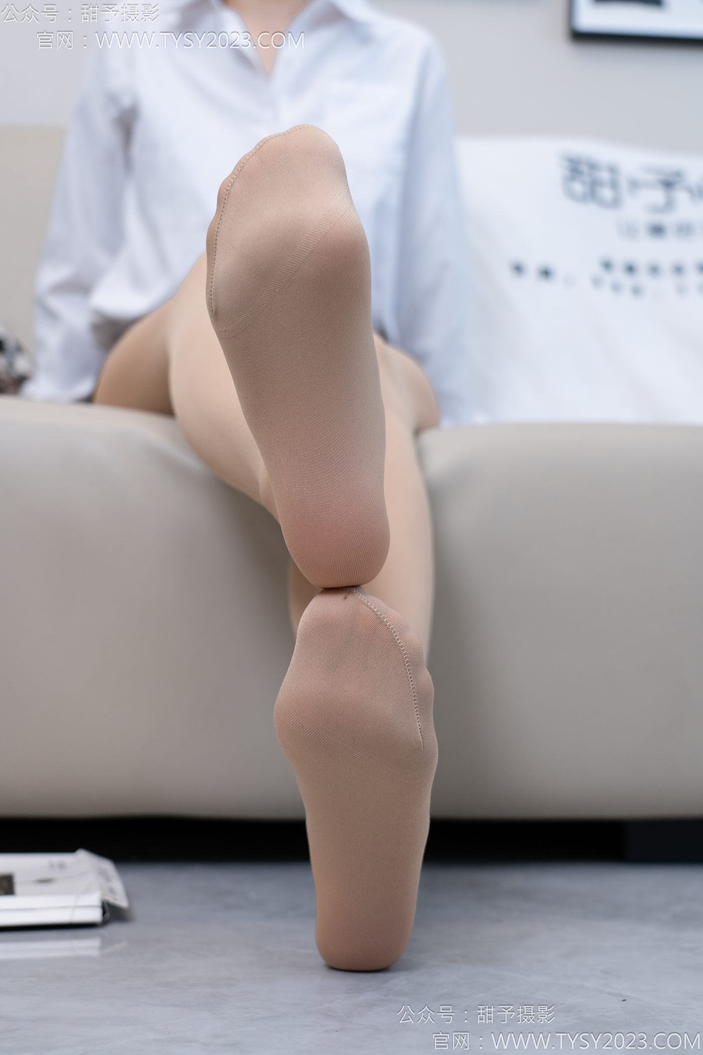 图片[130]-甜予摄影完整版-120期：思思-板鞋、高跟鞋，厚肉丝 [132P] – 速更版-美库