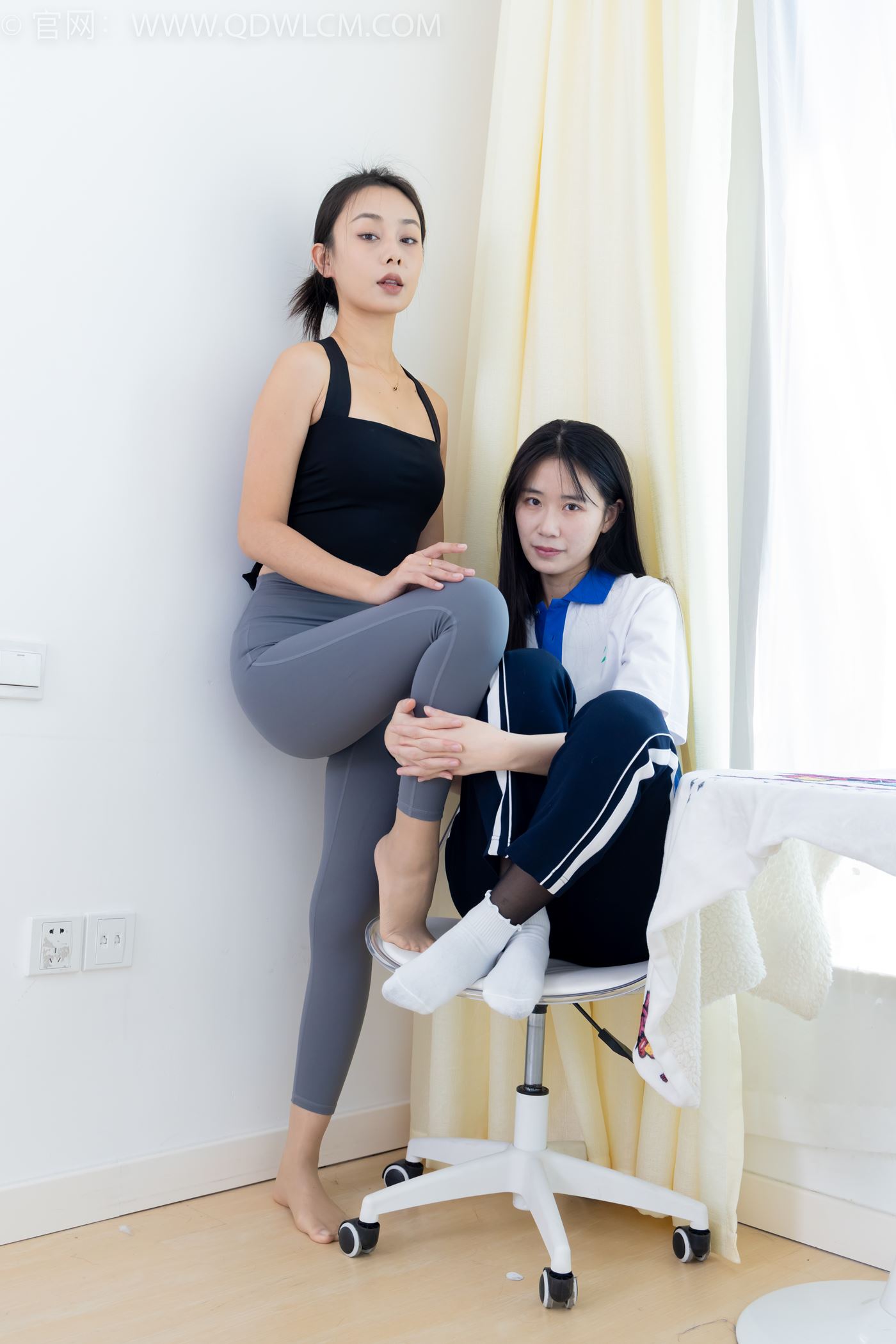 图片[67]-物恋传媒 NO.2231 菜菜&岚岚-高跟长靴、板鞋、裤里丝、白棉袜、油亮肉丝、黑丝[150P] – 速更版-美库