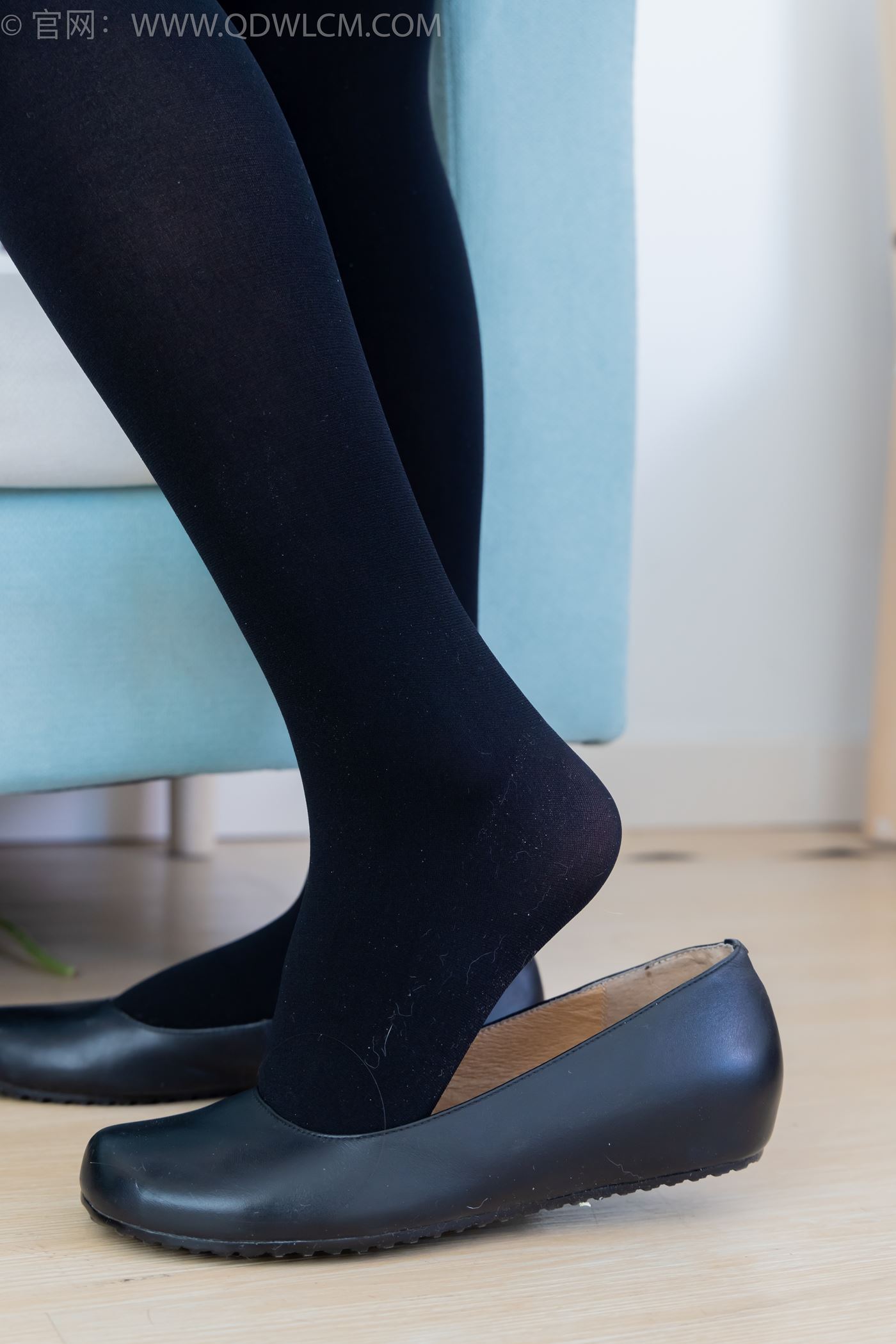 图片[49]-物恋传媒 NO.2232 恬恬&樱桃-皮鞋、厚黑丝、裸足、空姐制服[150P] – 速更版-美库