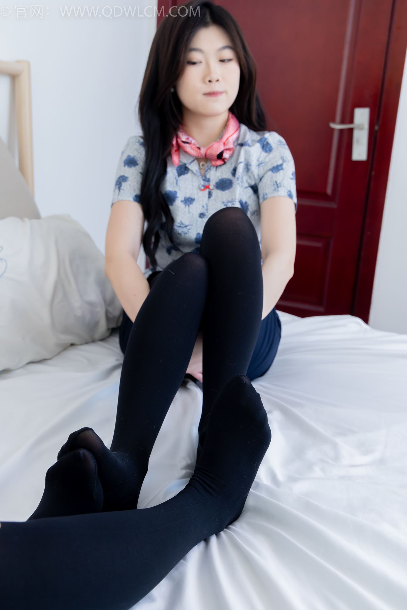 图片[85]-物恋传媒 NO.2232 恬恬&樱桃-皮鞋、厚黑丝、裸足、空姐制服[150P] – 速更版-美库