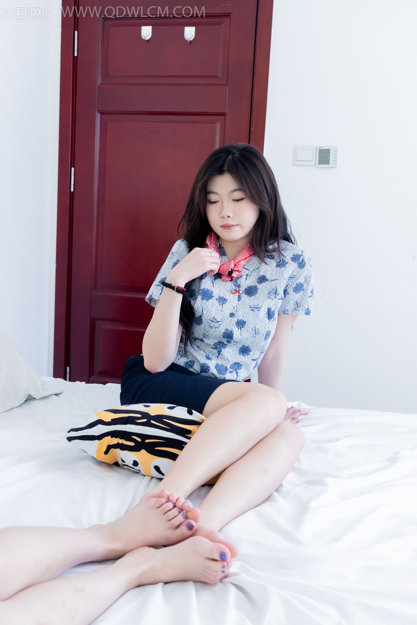 图片[140]-物恋传媒 NO.2232 恬恬&樱桃-皮鞋、厚黑丝、裸足、空姐制服[150P] – 速更版-美库