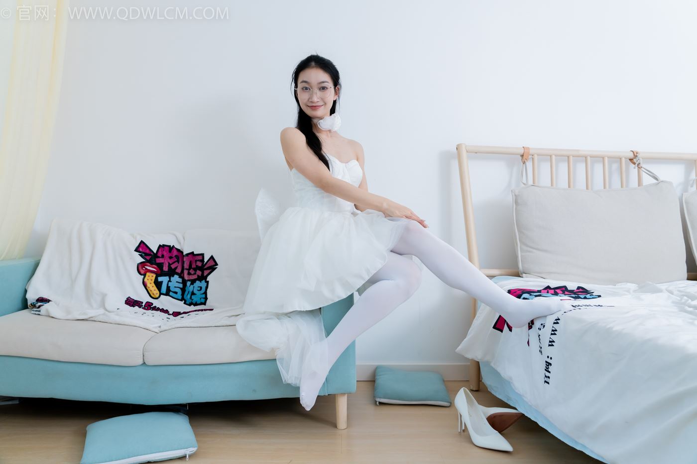 图片[101]-物恋传媒 NO.2233 小影-小影-高跟鞋、厚白丝[100P] – 速更版-美库