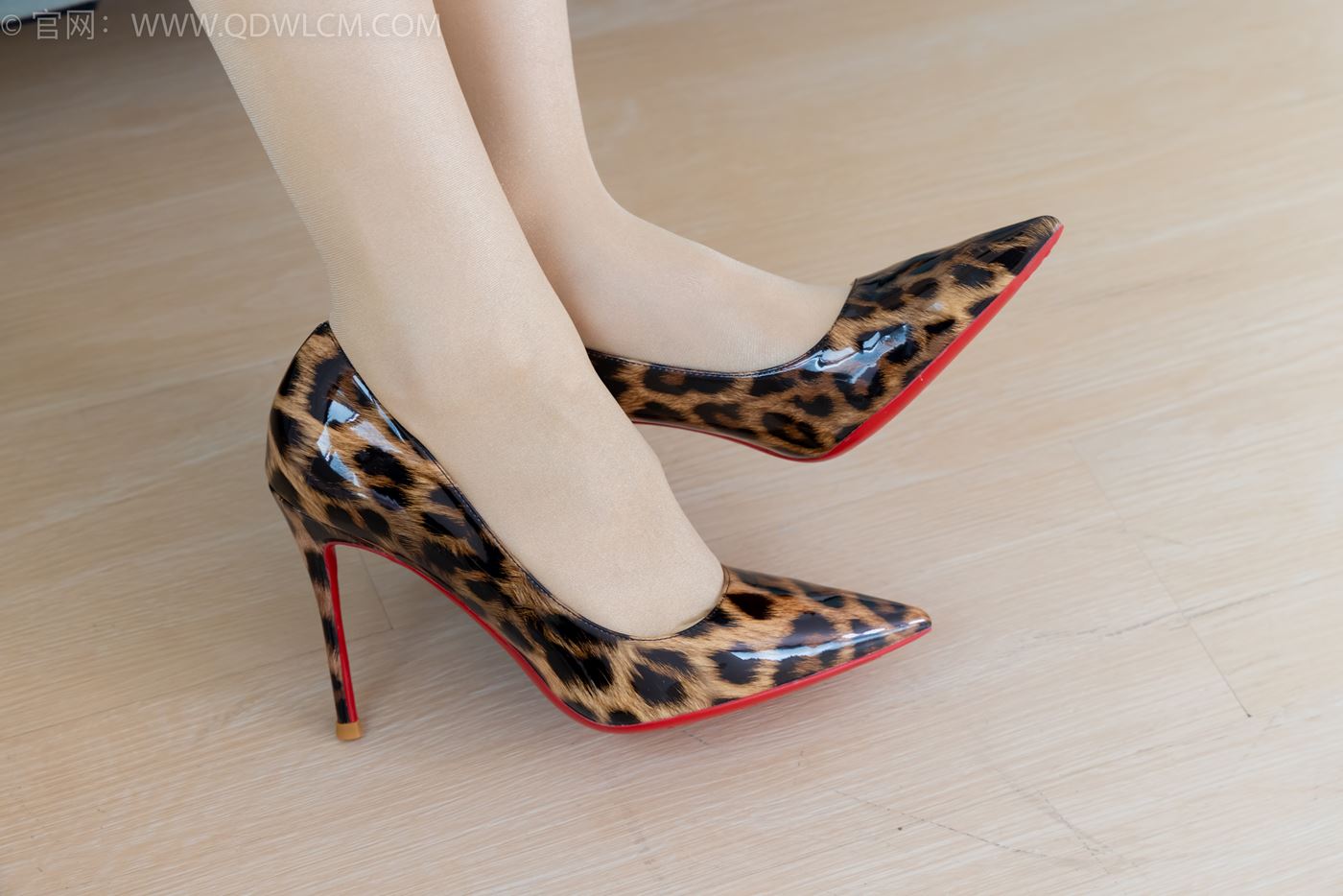 图片[113]-物恋传媒 NO.2235 小竹-高跟鞋、油亮肉丝[149P] – 速更版-美库