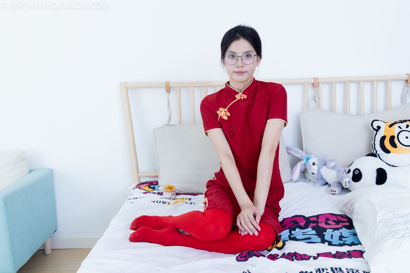 图片[62]-物恋传媒 NO.2236 茯苓-红色低跟鞋、厚款红色丝、皮筋绑脚老头乐挠脚剧情[96P] – 速更版-美库