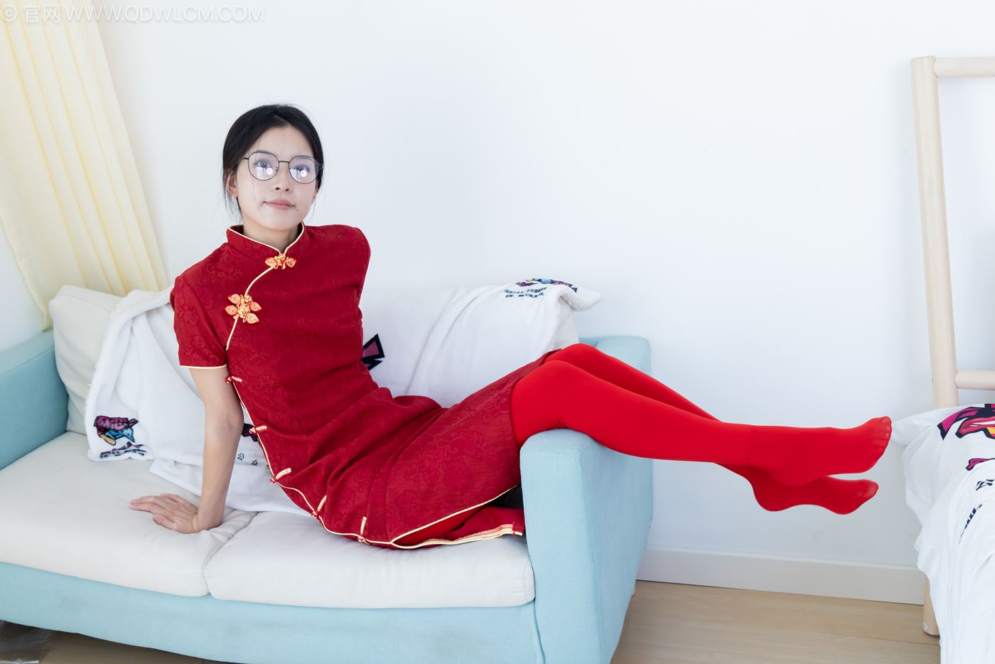 图片[72]-物恋传媒 NO.2236 茯苓-红色低跟鞋、厚款红色丝、皮筋绑脚老头乐挠脚剧情[96P] – 速更版-美库