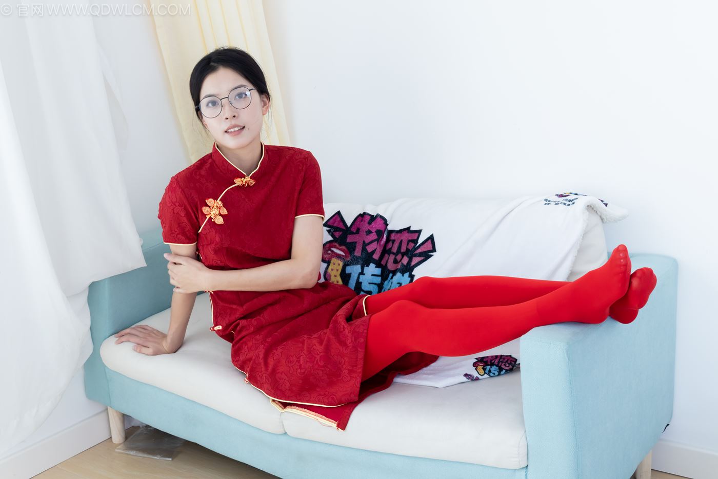 图片[92]-物恋传媒 NO.2236 茯苓-红色低跟鞋、厚款红色丝、皮筋绑脚老头乐挠脚剧情[96P] – 速更版-美库