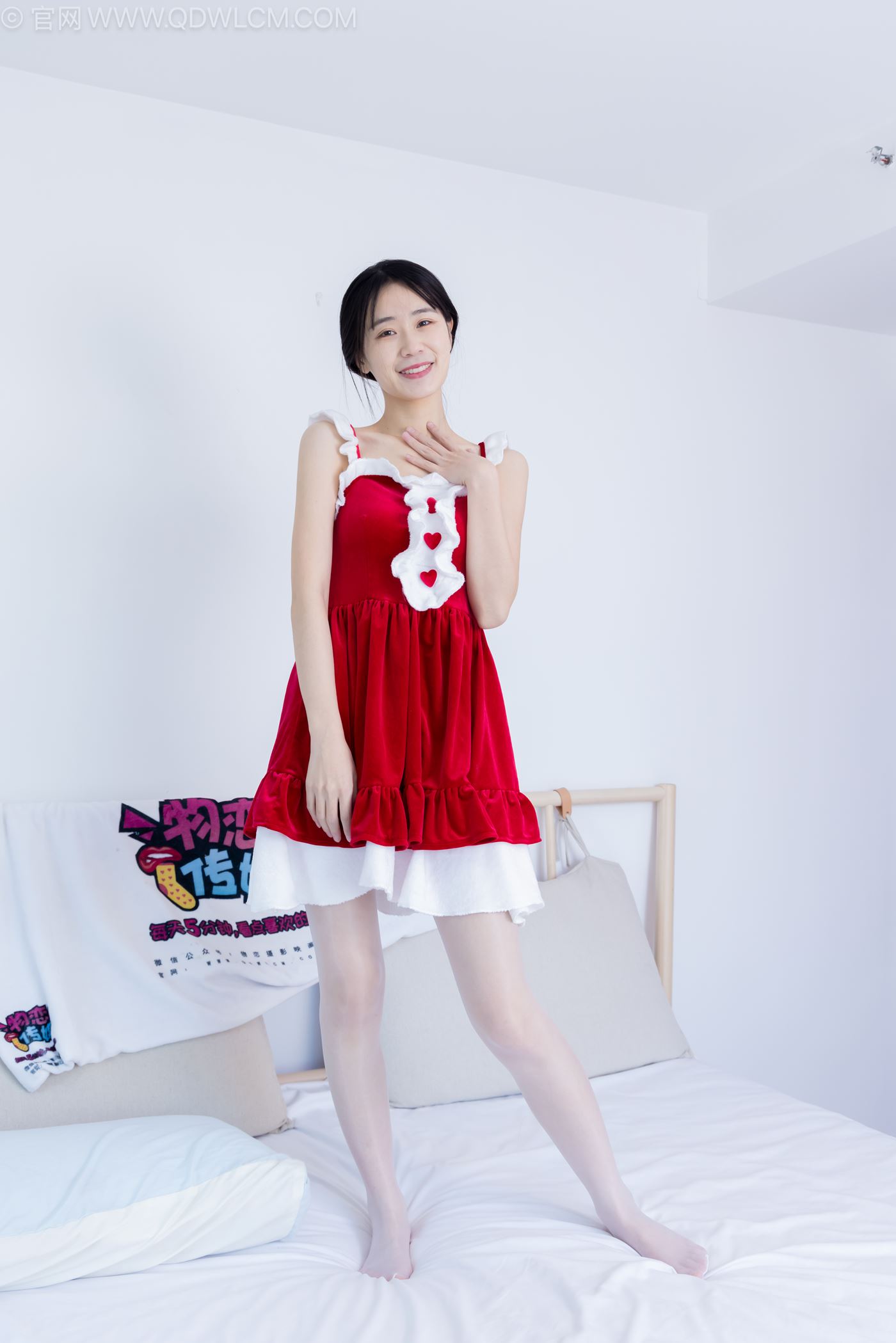 图片[15]-物恋传媒 NO.2237 菜菜-高跟鞋、油亮薄白丝、裸足、草莓和酸奶裸足摆盘剧情[230P] – 速更版-美库