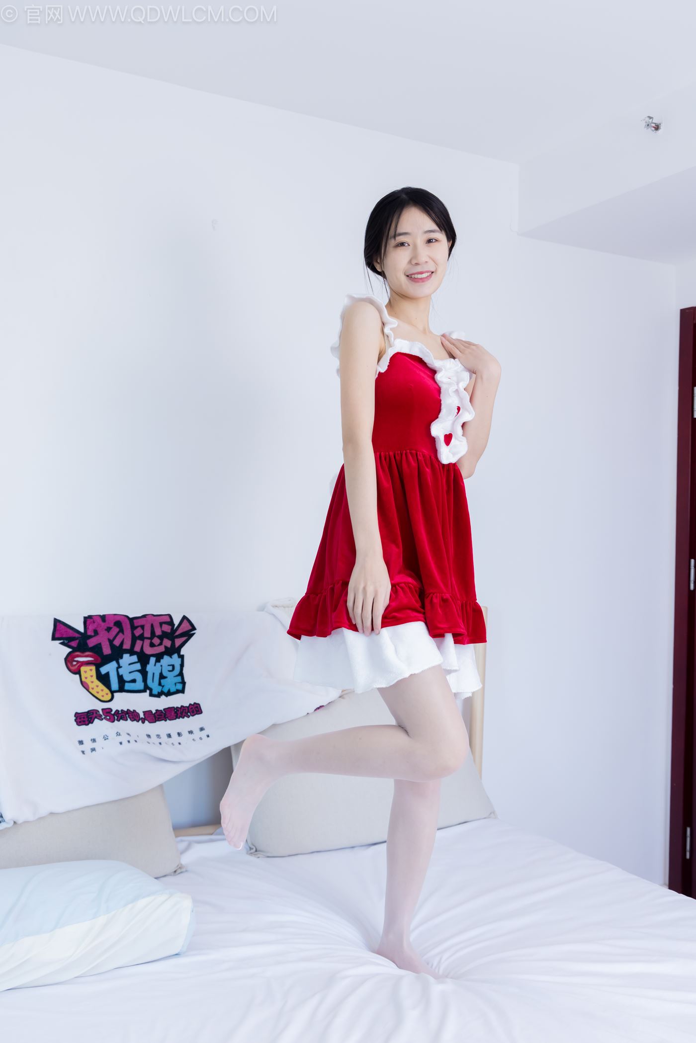 图片[16]-物恋传媒 NO.2237 菜菜-高跟鞋、油亮薄白丝、裸足、草莓和酸奶裸足摆盘剧情[230P] – 速更版-美库