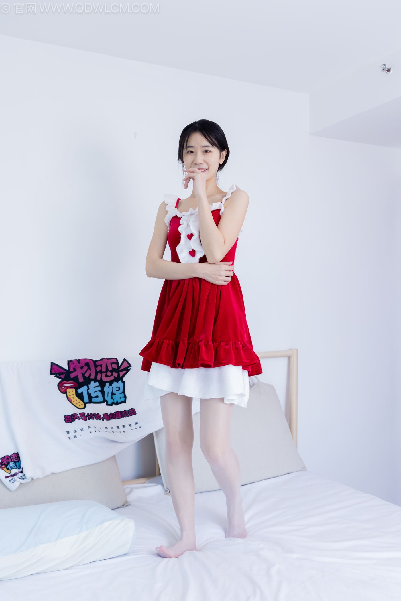 图片[18]-物恋传媒 NO.2237 菜菜-高跟鞋、油亮薄白丝、裸足、草莓和酸奶裸足摆盘剧情[230P] – 速更版-美库