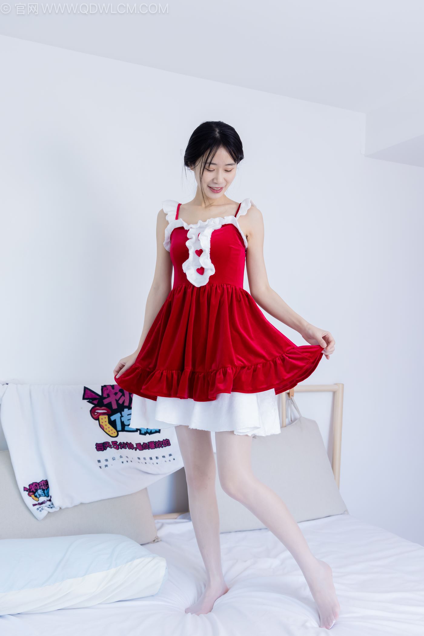 图片[21]-物恋传媒 NO.2237 菜菜-高跟鞋、油亮薄白丝、裸足、草莓和酸奶裸足摆盘剧情[230P] – 速更版-美库