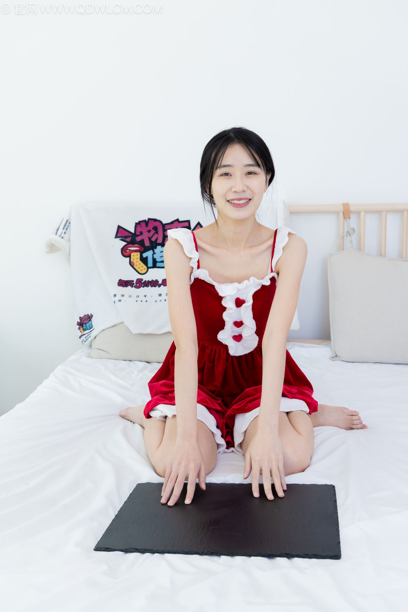 图片[28]-物恋传媒 NO.2237 菜菜-高跟鞋、油亮薄白丝、裸足、草莓和酸奶裸足摆盘剧情[230P] – 速更版-美库