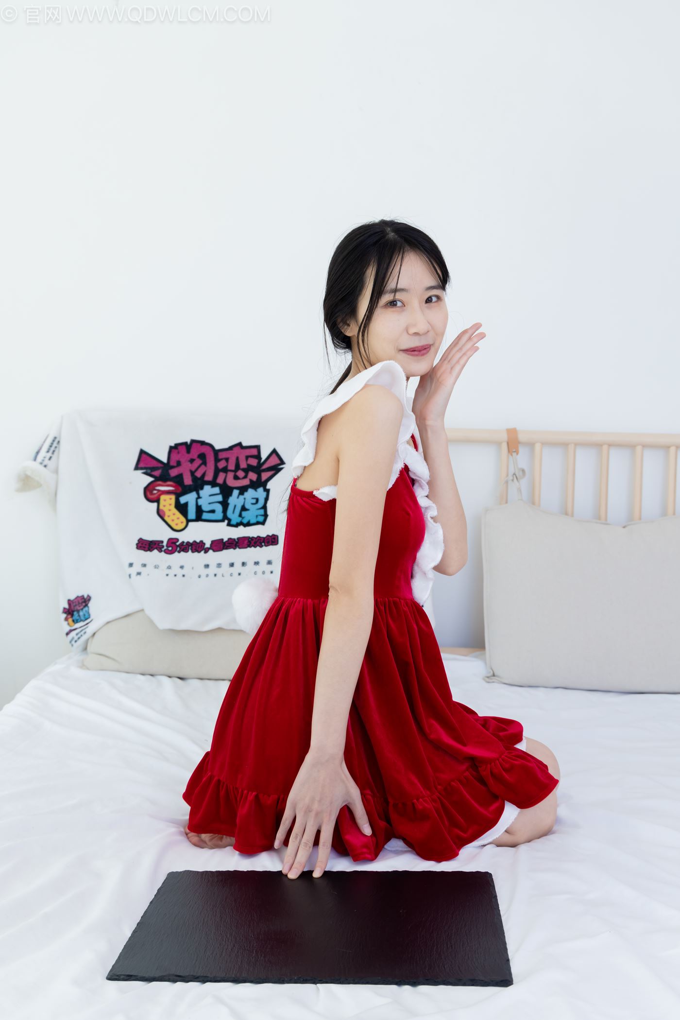 图片[36]-物恋传媒 NO.2237 菜菜-高跟鞋、油亮薄白丝、裸足、草莓和酸奶裸足摆盘剧情[230P] – 速更版-美库