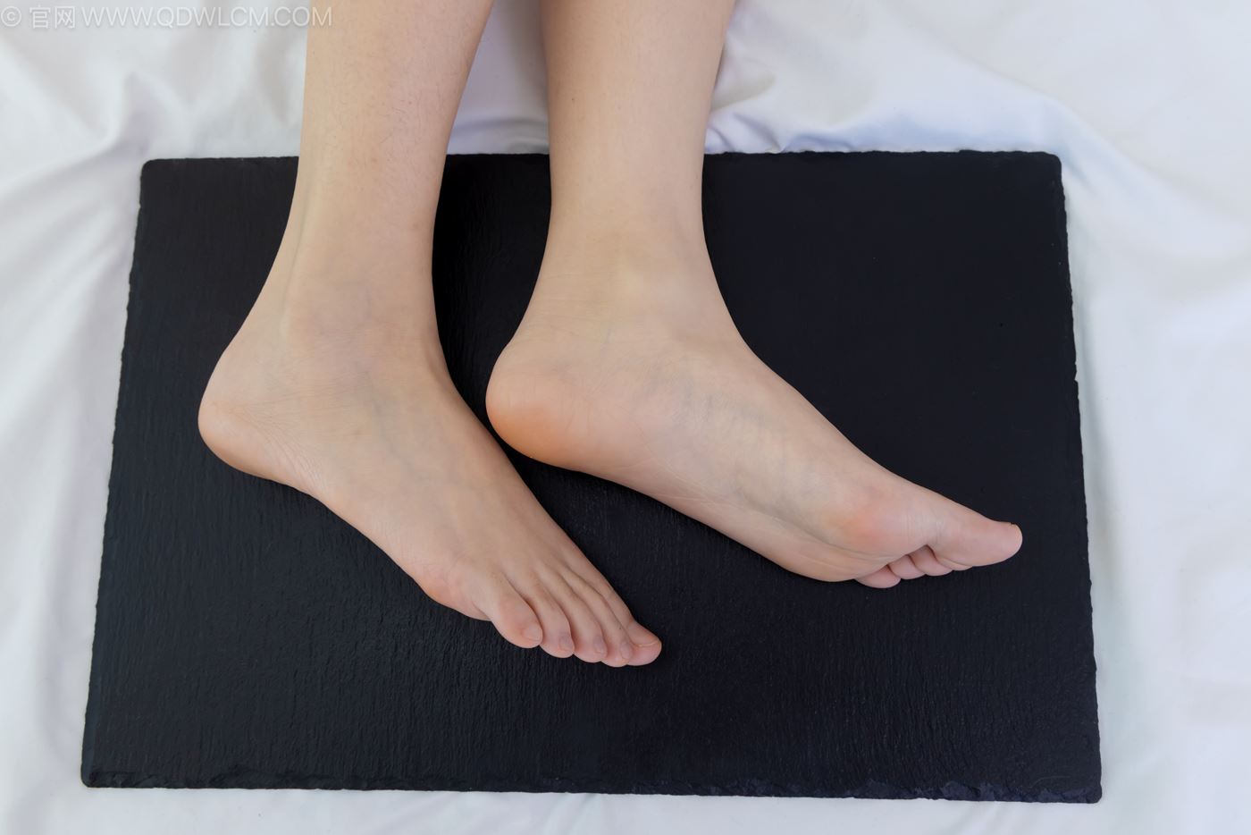 图片[44]-物恋传媒 NO.2237 菜菜-高跟鞋、油亮薄白丝、裸足、草莓和酸奶裸足摆盘剧情[230P] – 速更版-美库