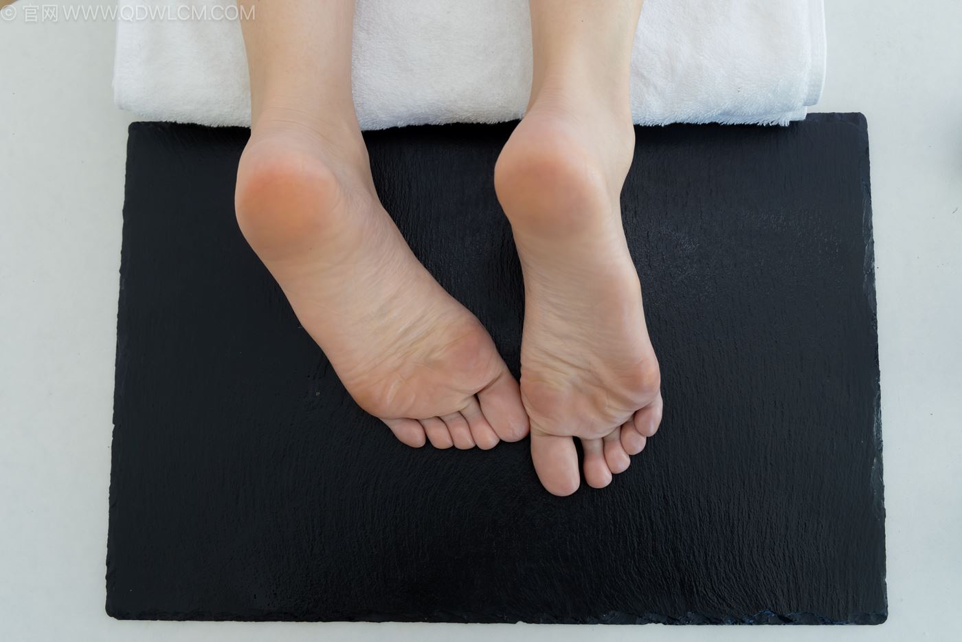 图片[73]-物恋传媒 NO.2237 菜菜-高跟鞋、油亮薄白丝、裸足、草莓和酸奶裸足摆盘剧情[230P] – 速更版-美库