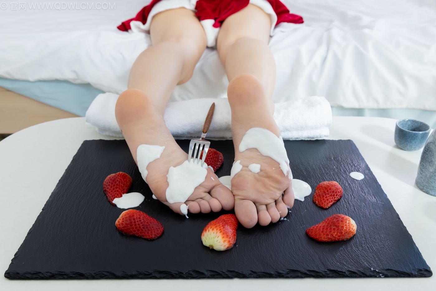 图片[109]-物恋传媒 NO.2237 菜菜-高跟鞋、油亮薄白丝、裸足、草莓和酸奶裸足摆盘剧情[230P] – 速更版-美库