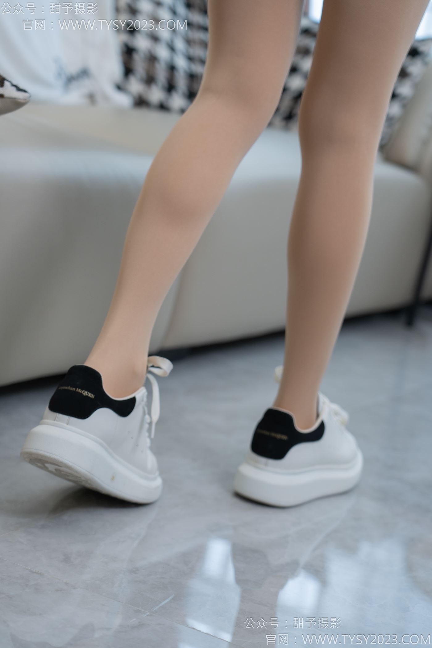 图片[19]-甜予摄影 NO.115 澜澜-板鞋、高跟鞋、厚肉丝[109P] – 速更版-美库