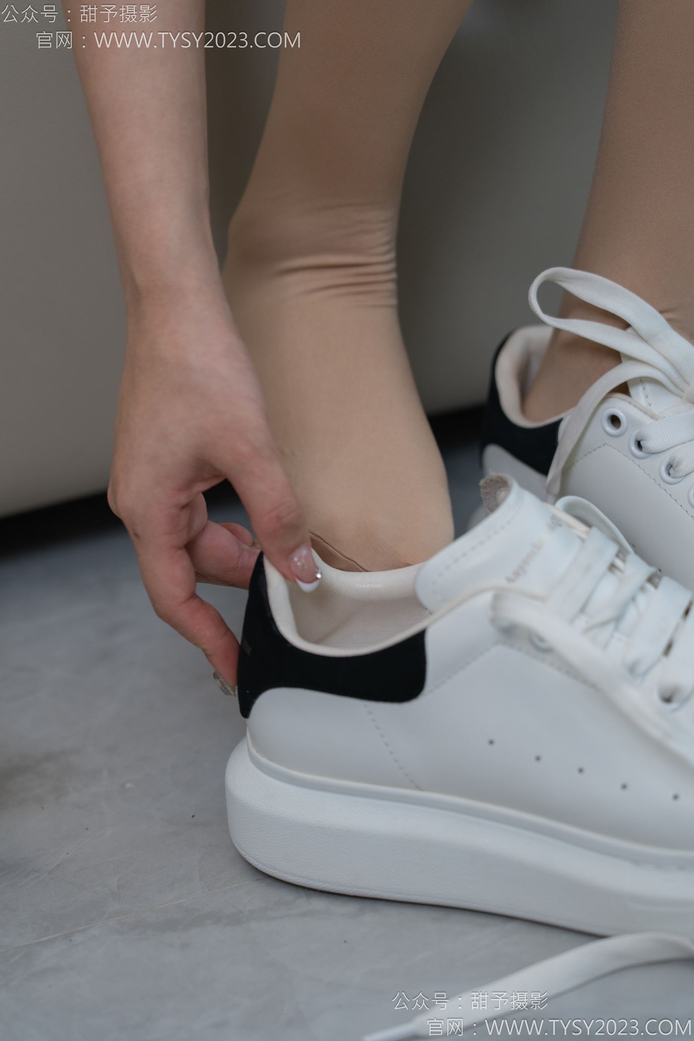 图片[41]-甜予摄影 NO.115 澜澜-板鞋、高跟鞋、厚肉丝[109P] – 速更版-美库