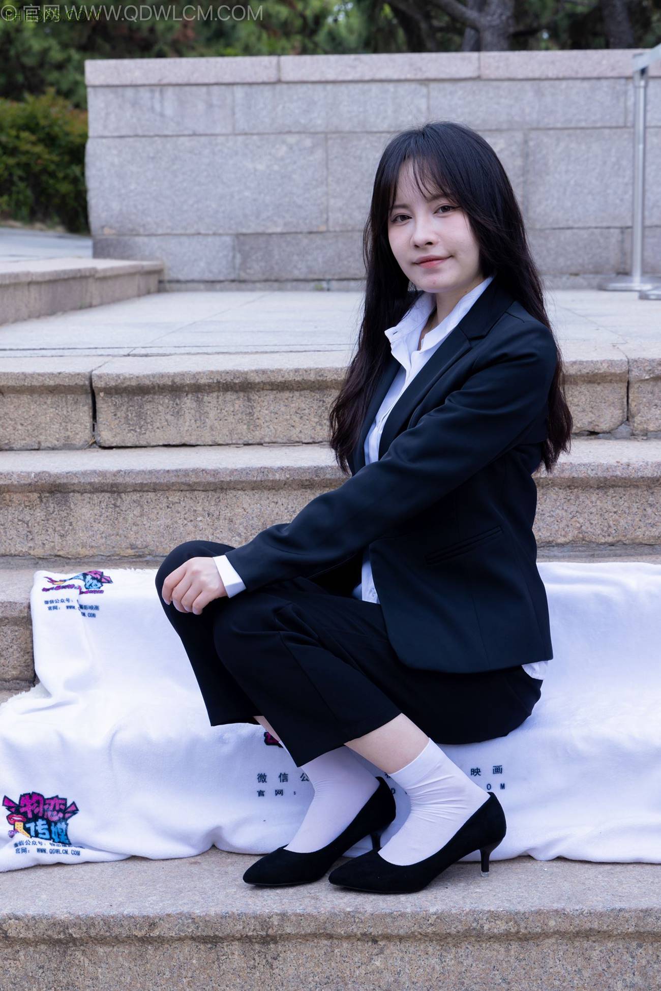 图片[27]-物恋传媒 NO.2238 小酒-高跟鞋、短白丝、ol制服户外[138P] – 速更版-美库