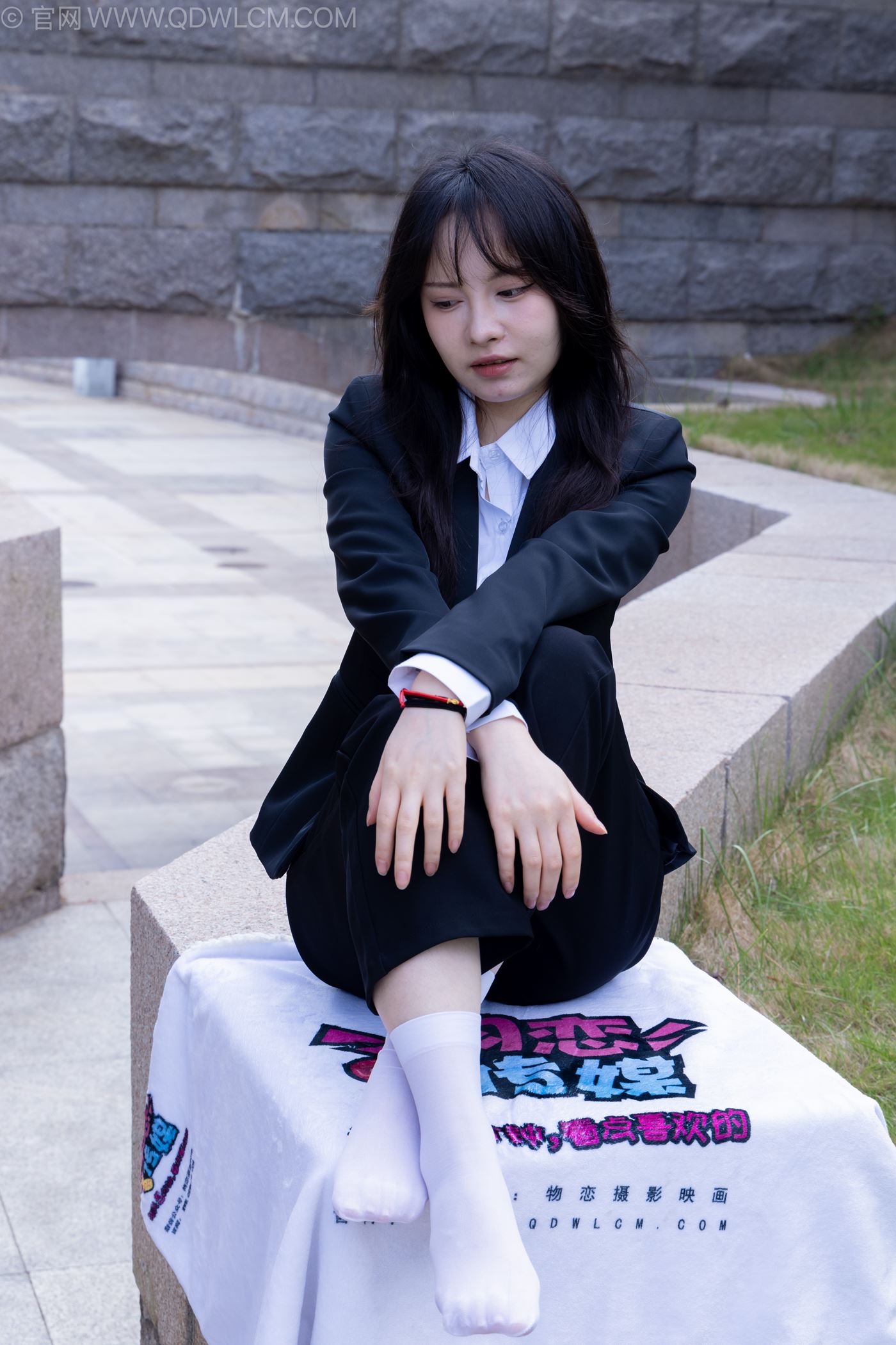 图片[42]-物恋传媒 NO.2238 小酒-高跟鞋、短白丝、ol制服户外[138P] – 速更版-美库