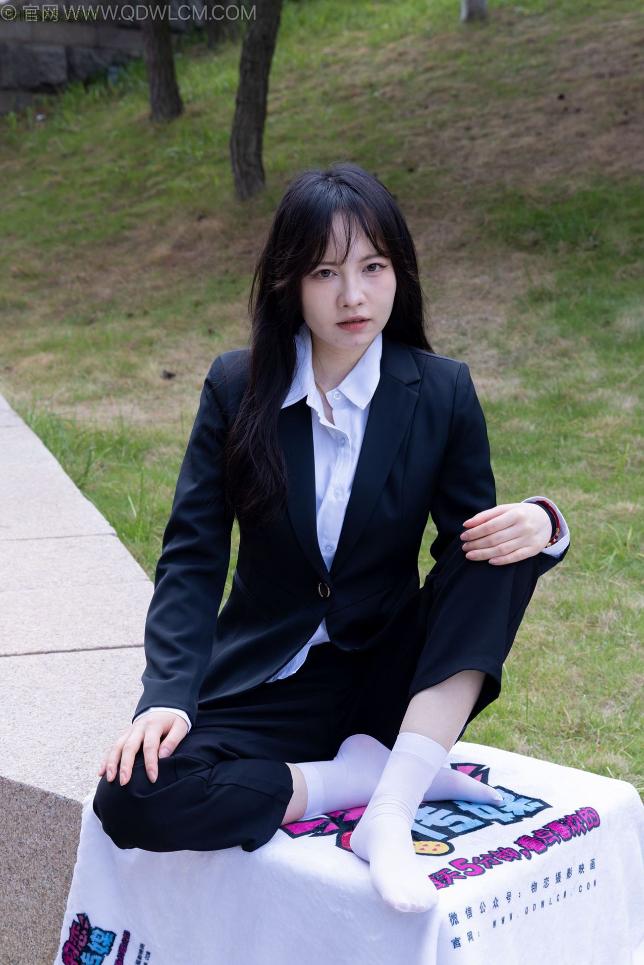 图片[50]-物恋传媒 NO.2238 小酒-高跟鞋、短白丝、ol制服户外[138P] – 速更版-美库