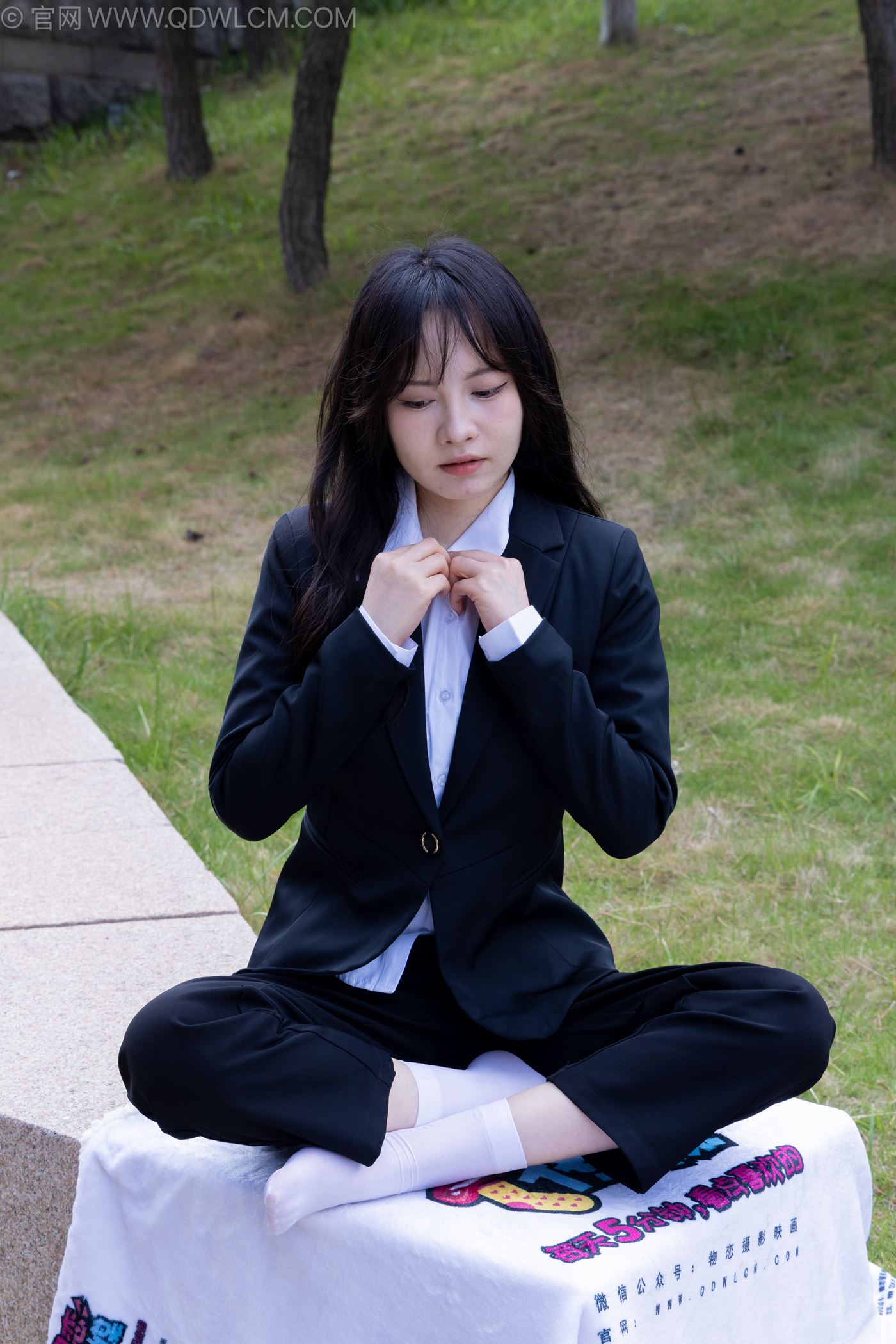 图片[51]-物恋传媒 NO.2238 小酒-高跟鞋、短白丝、ol制服户外[138P] – 速更版-美库