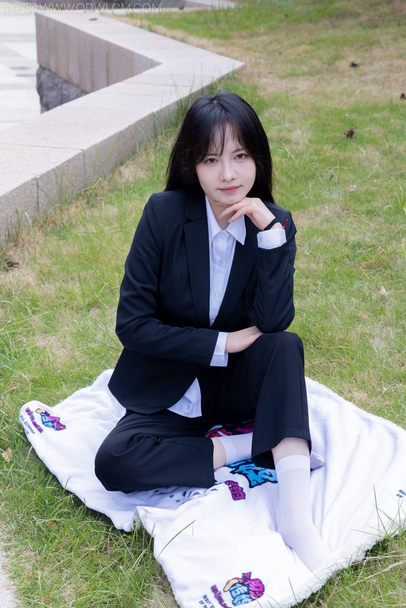 图片[53]-物恋传媒 NO.2238 小酒-高跟鞋、短白丝、ol制服户外[138P] – 速更版-美库