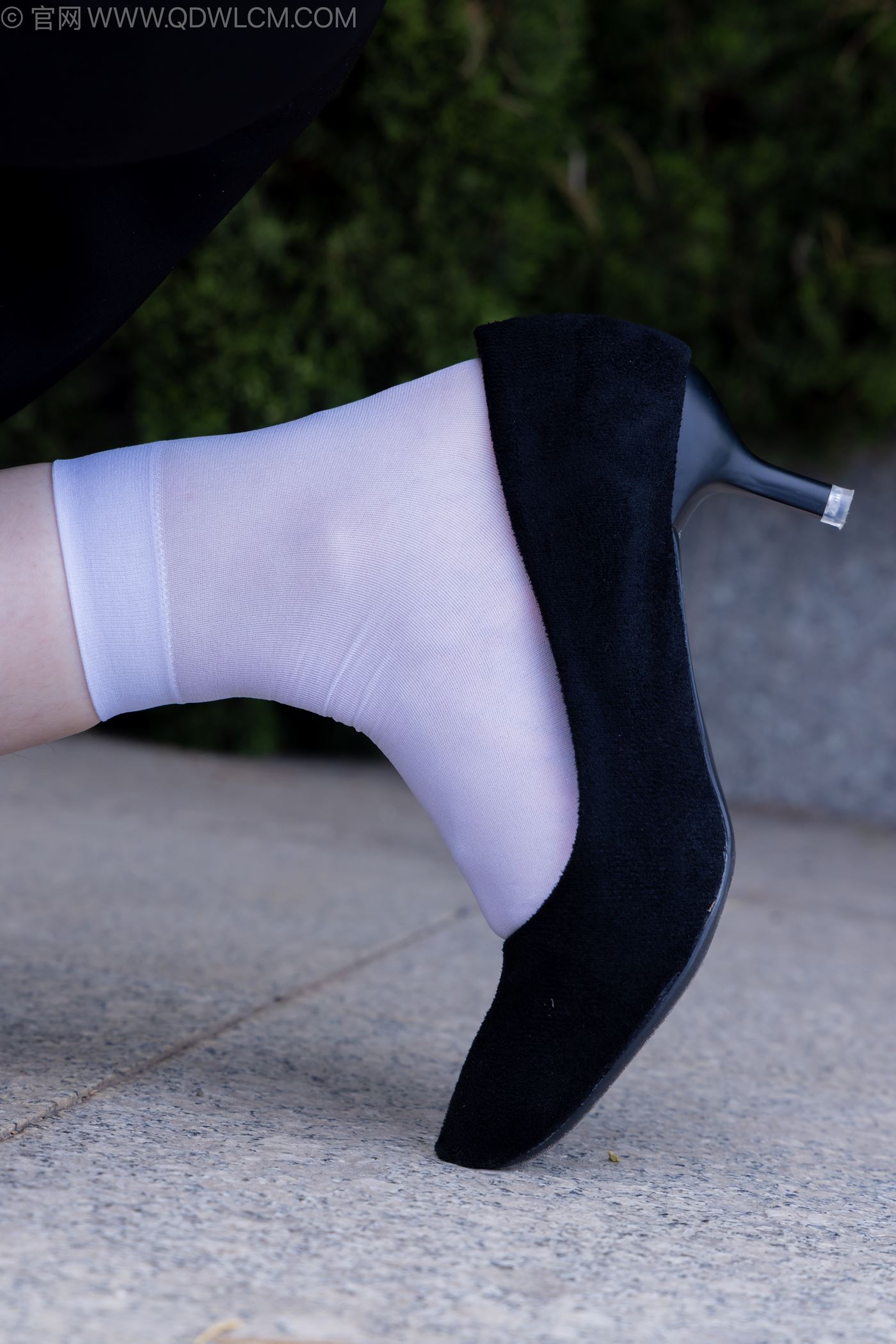 图片[102]-物恋传媒 NO.2238 小酒-高跟鞋、短白丝、ol制服户外[138P] – 速更版-美库