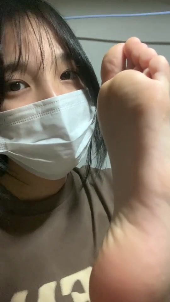 图片[16]-脚模面试脸足同框套路系列-168 [20P] – 速更版-美库