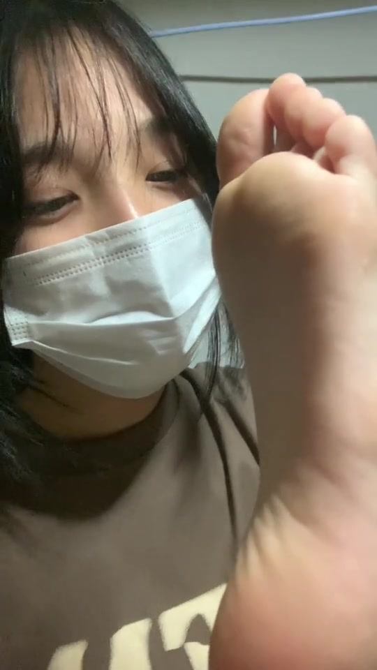 图片[17]-脚模面试脸足同框套路系列-168 [20P] – 速更版-美库