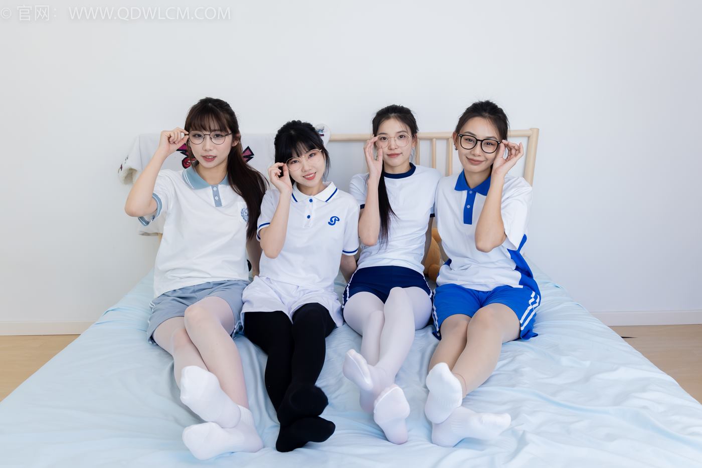 图片[22]-物恋传媒 NO.2243 茯苓&岚岚&泡泡&米米-新春快乐[114P] – 速更版-美库