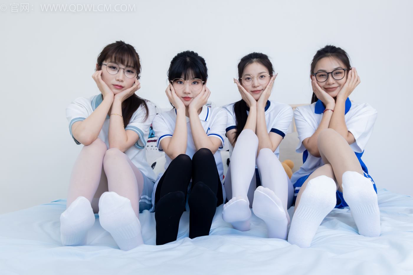 图片[27]-物恋传媒 NO.2243 茯苓&岚岚&泡泡&米米-新春快乐[114P] – 速更版-美库