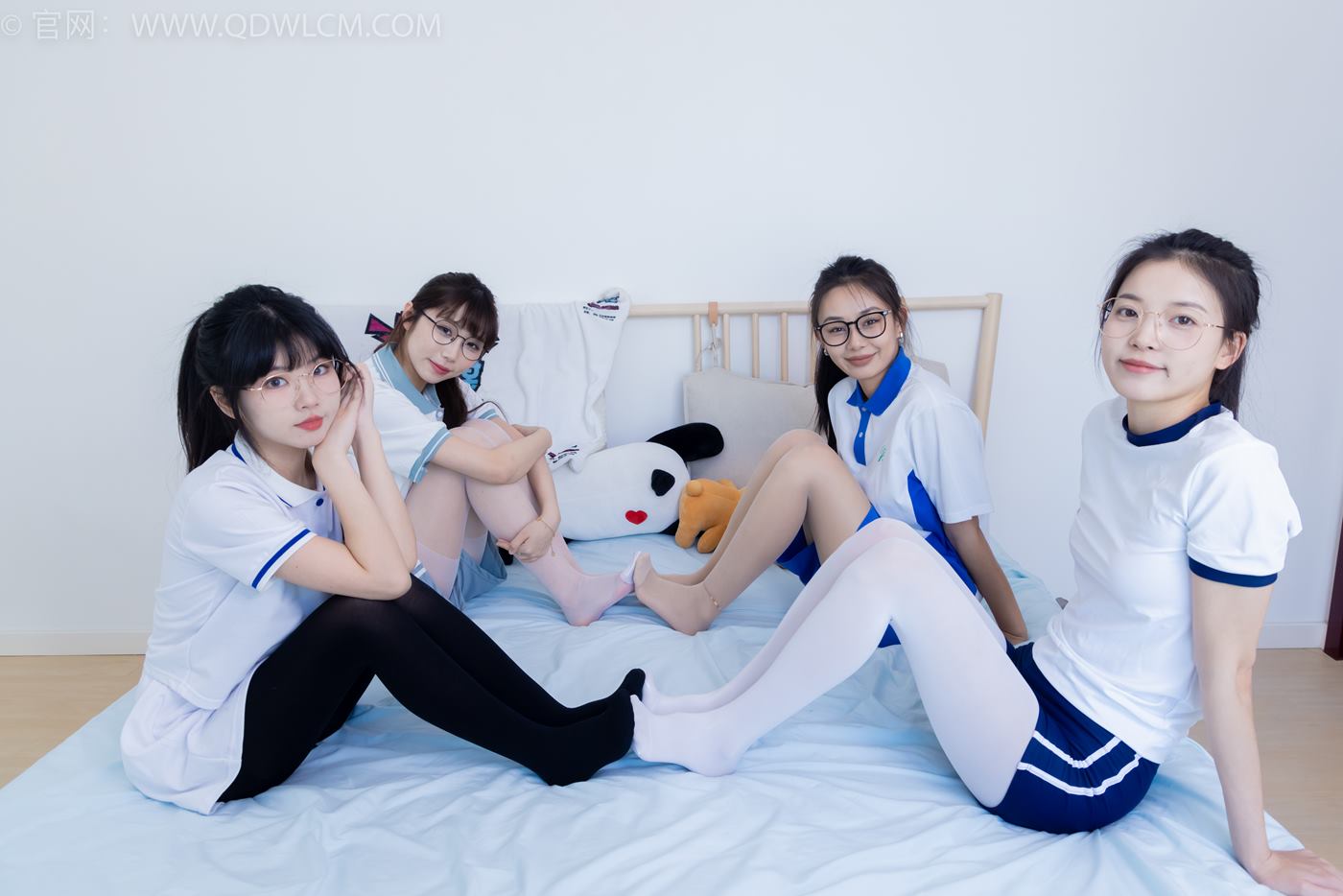 图片[67]-物恋传媒 NO.2243 茯苓&岚岚&泡泡&米米-新春快乐[114P] – 速更版-美库