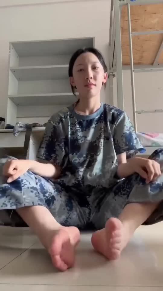 图片[19]-脚模面试脸足同框套路系列-169 [20P] – 速更版-美库