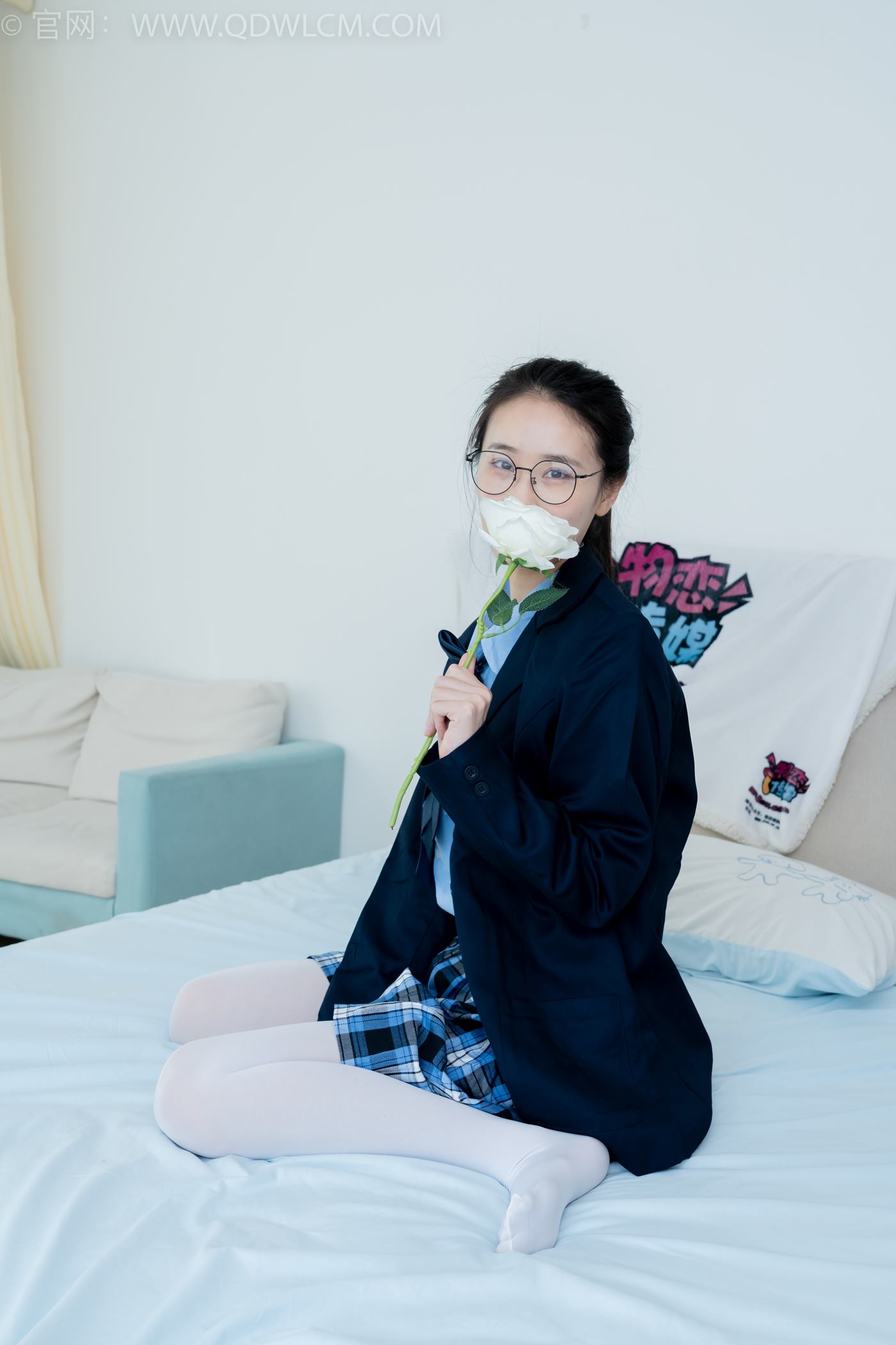 图片[64]-物恋传媒 NO.2244 菜菜-皮鞋、厚白丝、jk制服、皮筋绑脚老头乐挠脚剧情[160P] – 速更版-美库