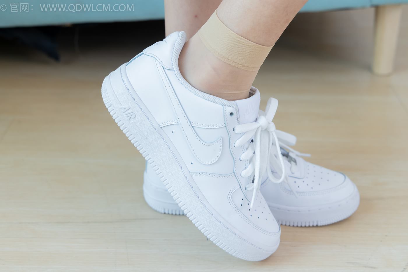 图片[13]-物恋传媒 NO.2245 茯苓-板鞋、短款薄肉丝、裸足[174P] – 速更版-美库