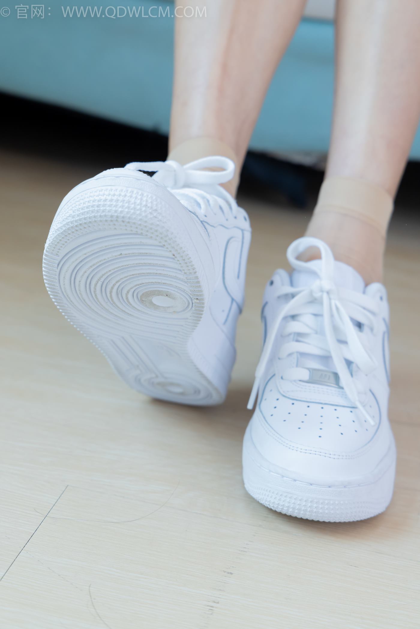 图片[29]-物恋传媒 NO.2245 茯苓-板鞋、短款薄肉丝、裸足[174P] – 速更版-美库