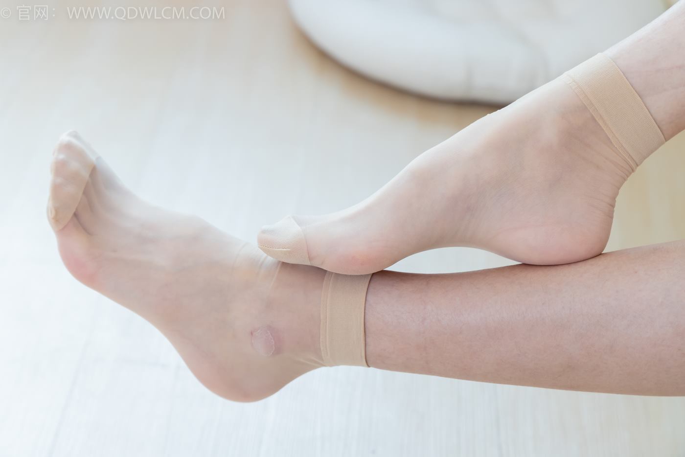 图片[38]-物恋传媒 NO.2245 茯苓-板鞋、短款薄肉丝、裸足[174P] – 速更版-美库